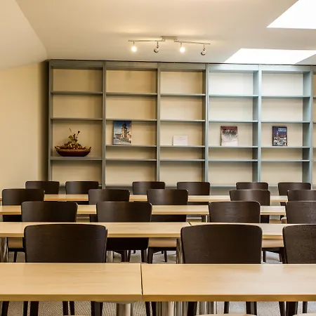 Отель Corvin Sissi Wing Будапешт