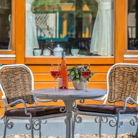 Hotel Corvin Sissi Wing