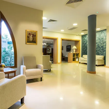 Corvin Sissi Wing 3*