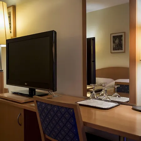 Corvin Sissi Wing 3* Budapešť