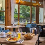 Hotel Corvin Sissi Wing
