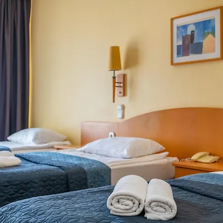 Corvin Sissi Wing Hotel