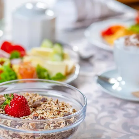 Hotel Corvin Sissi Wing