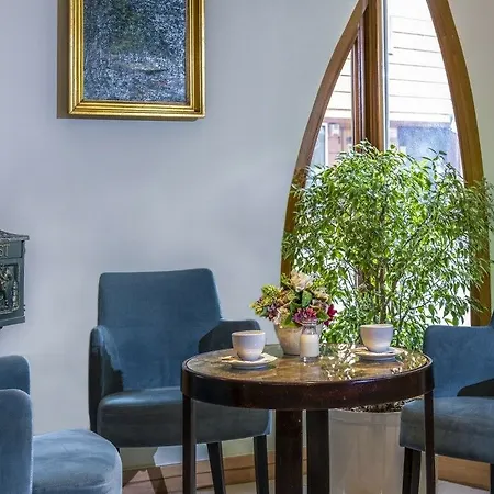 Corvin Sissi Wing Hotel Budapest