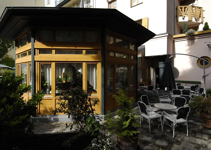 Отель Corvin Sissi Wing 3*