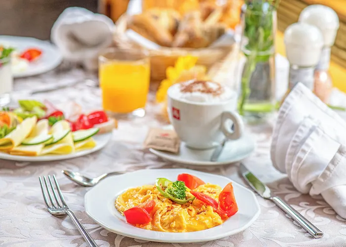 Отель Corvin Sissi Wing 3*