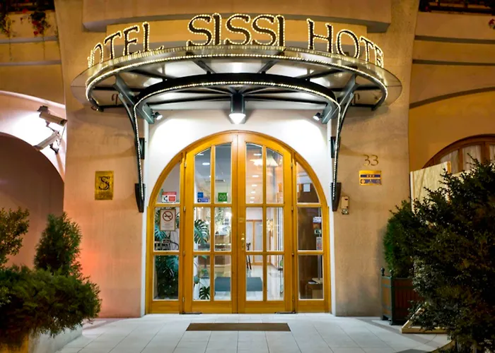 Hotel Corvin Sissi Wing 3*